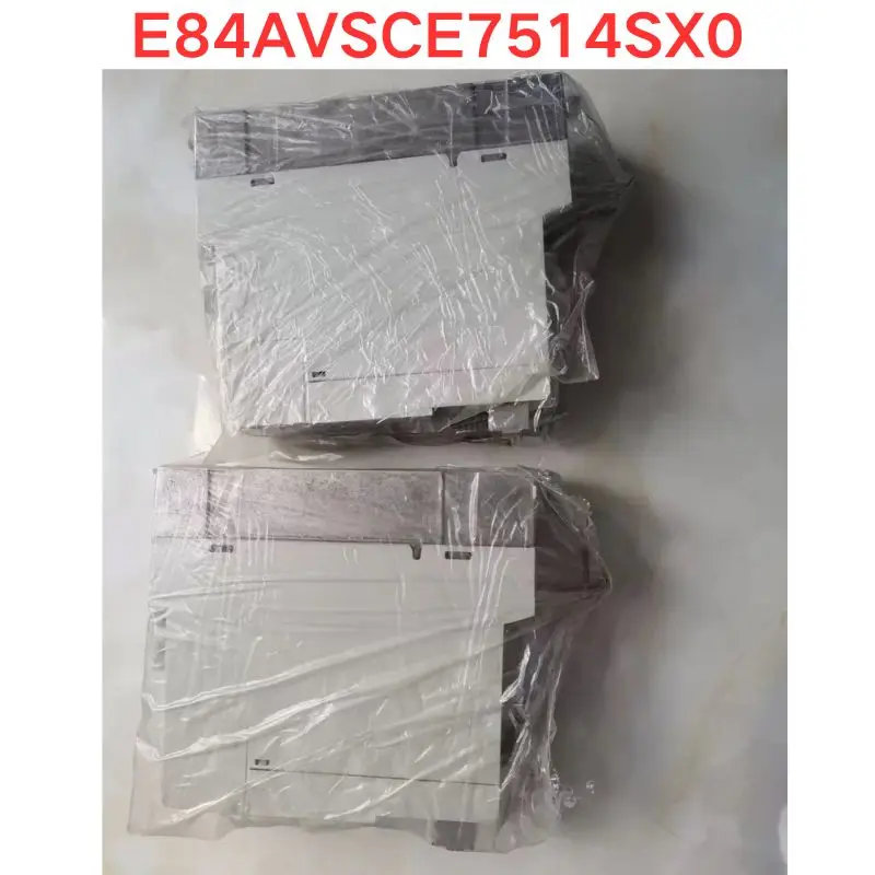 Фото Б/у преобразователи частоты E84AVSCE7514SX0, проверка работоспособности №2