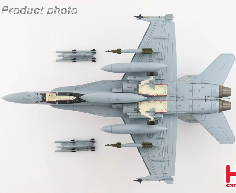 Фото HA3575 F18 Fighter CF-188b Hornet 425 кв., CAF, 2004, модель из сплава №3