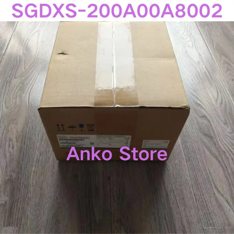 Совершенно новый сервопривод SGDXS-200A00A8002