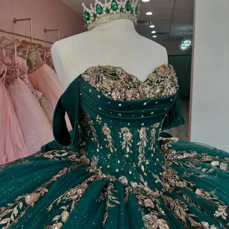 Фото Черновато-зеленое блестящее платье Quinceanera по индивидуальному заказу, бальное платье с открытыми плечами и аппликациями из тюля с кристаллами, милое платье 16, Vestidos 15 №3