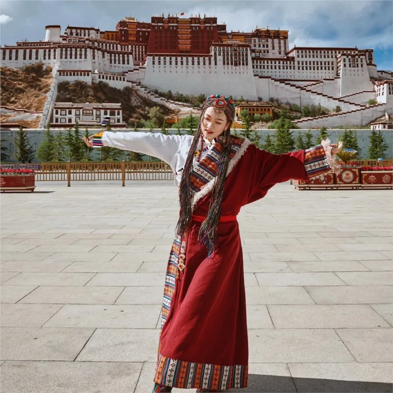 Фото Красные тибетские костюмы, танцевальные Длинные платья Guozhuang, традиционная одежда Kangba №3