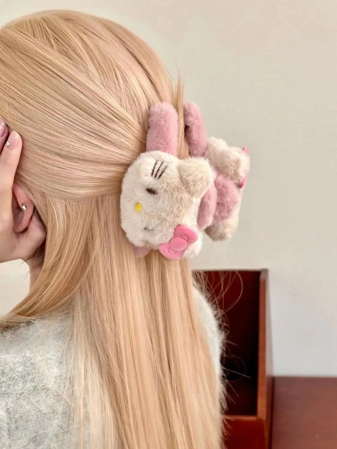 Фото MINISO новый милый мультяшный студенческий вкус зажим в виде акулы, двусторонние аксессуары для волос «котенок», подарок для вашей подруги, женский BFF №5