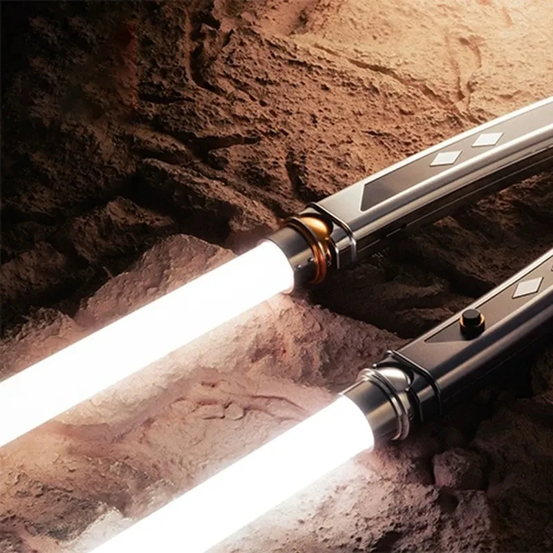 Фото Uw Saber световой меч Ahsoka Tano Saber изогнутая рукоять 2 шт. пиксельный лазерный меч реквизит для косплея светящиеся игрушки Sabre De Luz №2