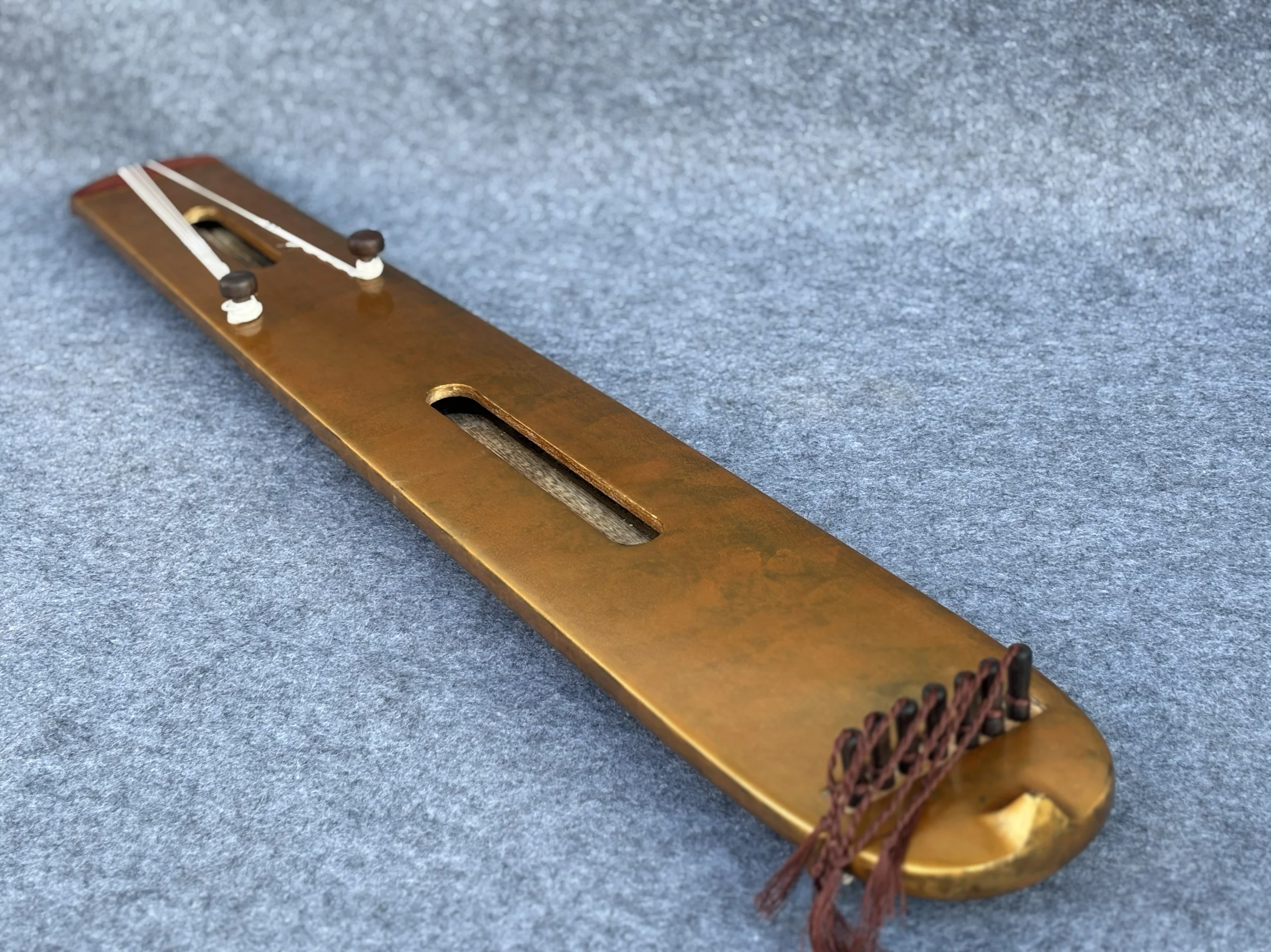 Guqin золотые китайские струнные инструменты в хаотическом стиле (art.: 3920cd6523d91) - 3920cd6523d91