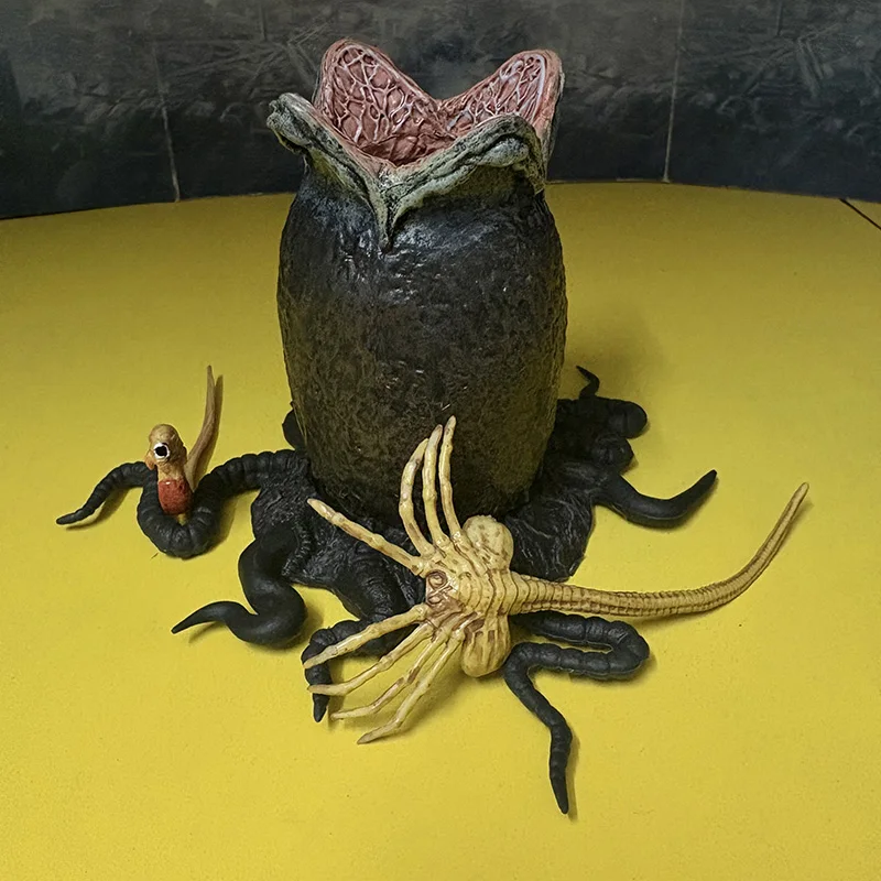 Фото Alien Xenomorph Eggs Chestburster Фигурка Alien vs Predator Face Hugger ПВХ Facehugger Chestburster Коллекция моделей Игрушки Подарки №2