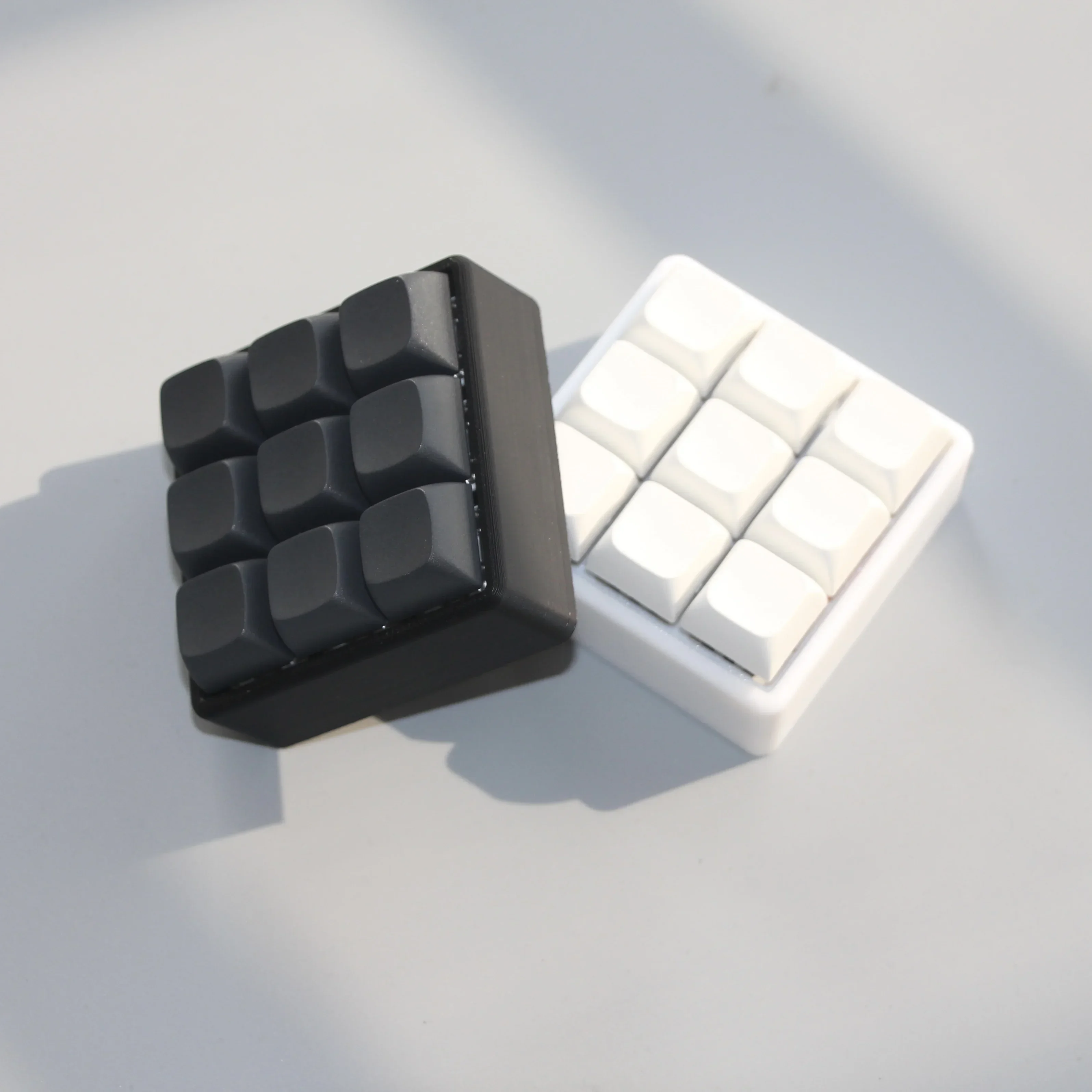 Програждение QMK VIA 9-клавишный мини-RGB-пад с возможностью горячей замены Механический переключатель mx Настройка макросов