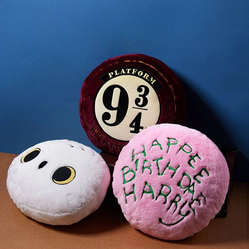 Фото Miniso аниме Hagrid's Cake Cushion плюшевая подушка Hedwig девять и трех четвертей подушка милые игрушки куклы подарки на день рождения №2