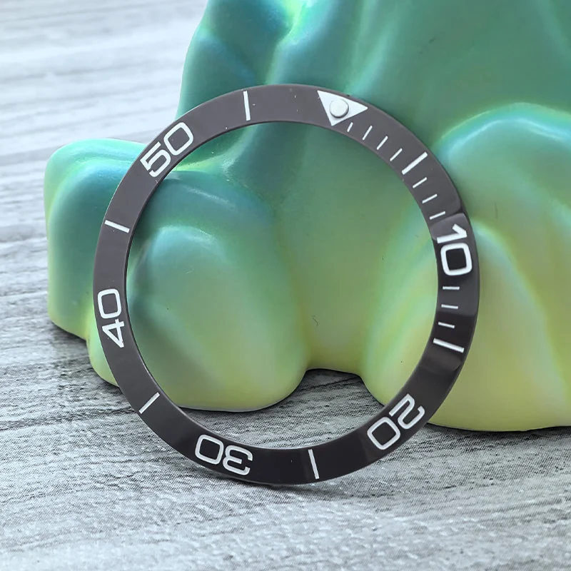 Фото Модный изогнутый керамический безель 38 мм x 30,6 мм, подходит для SKX007 SKX009 SRPD GMT SUB Seamaster 300, корпус часов, кольцо безеля, запасные части №5