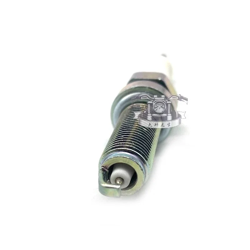 Детали мотоцикла Свечи зажигания для CFMOTO 450SR 0SQV- 170200 -1000 CF450SR CF400-6 CF MOTO SR450 400-6 Свеча зажигания