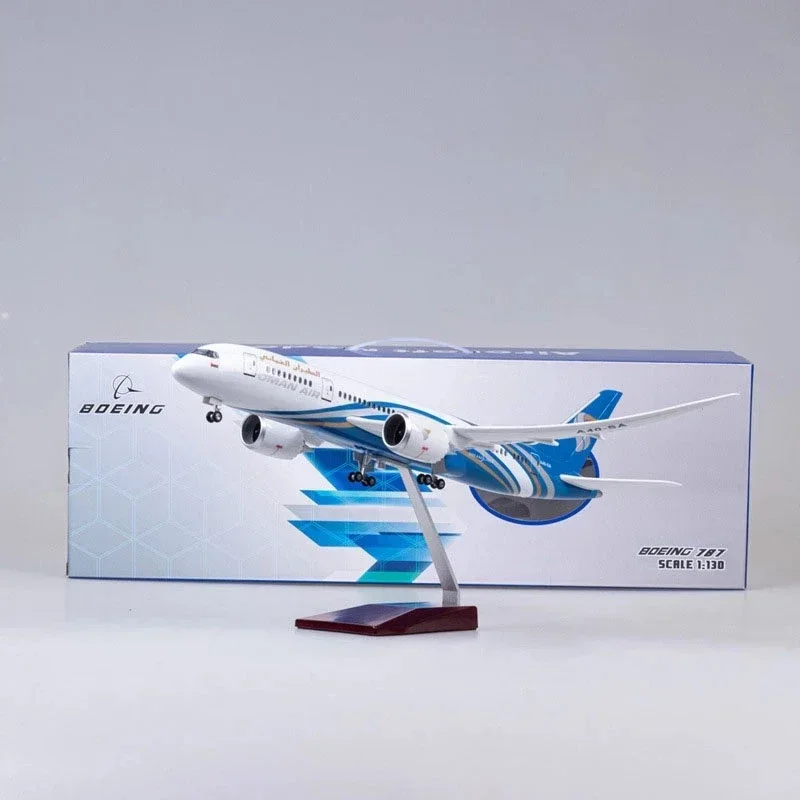 Лидер продаж, масштаб 1130, 47 см, самолет 787 B787, Оман, авиакомпания W, свет и колесо, литая под давлением пластиковая смола, модель самолета, игрушка (art.: 3920cd676d4ed) - 3920cd676d4ed