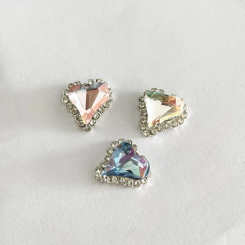 Фото -Dreamy Love Crystal-фэнтезийные мигающие драгоценные камни для ногтей SS стразы контур кривое сердце стекло бриллиант маникюр орнамент 404Nailart №2