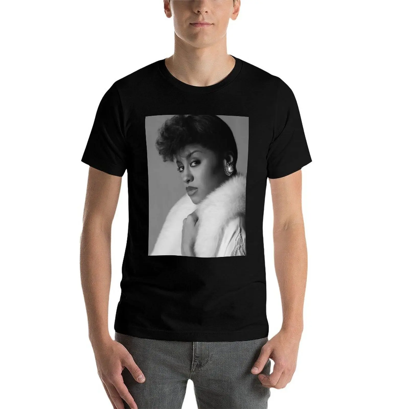 Фото Футболка Phyllis Hyman, персонализированные дизайнерские рубашки, забавная футболка, черные футболки для мужчин №4