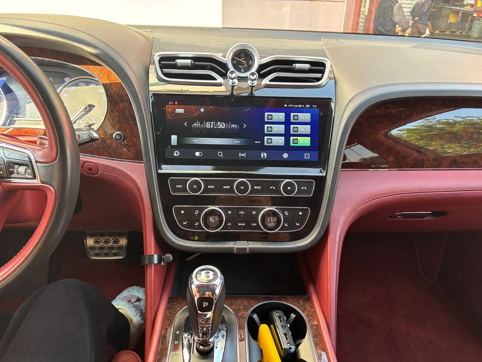 Фото Автомобильный радиоприемник Android, мультимедийный плеер для Bentley Flying Spur Continental GT 2005-2019, головное устройство с цифровой кластером и навигацией Carplay №3