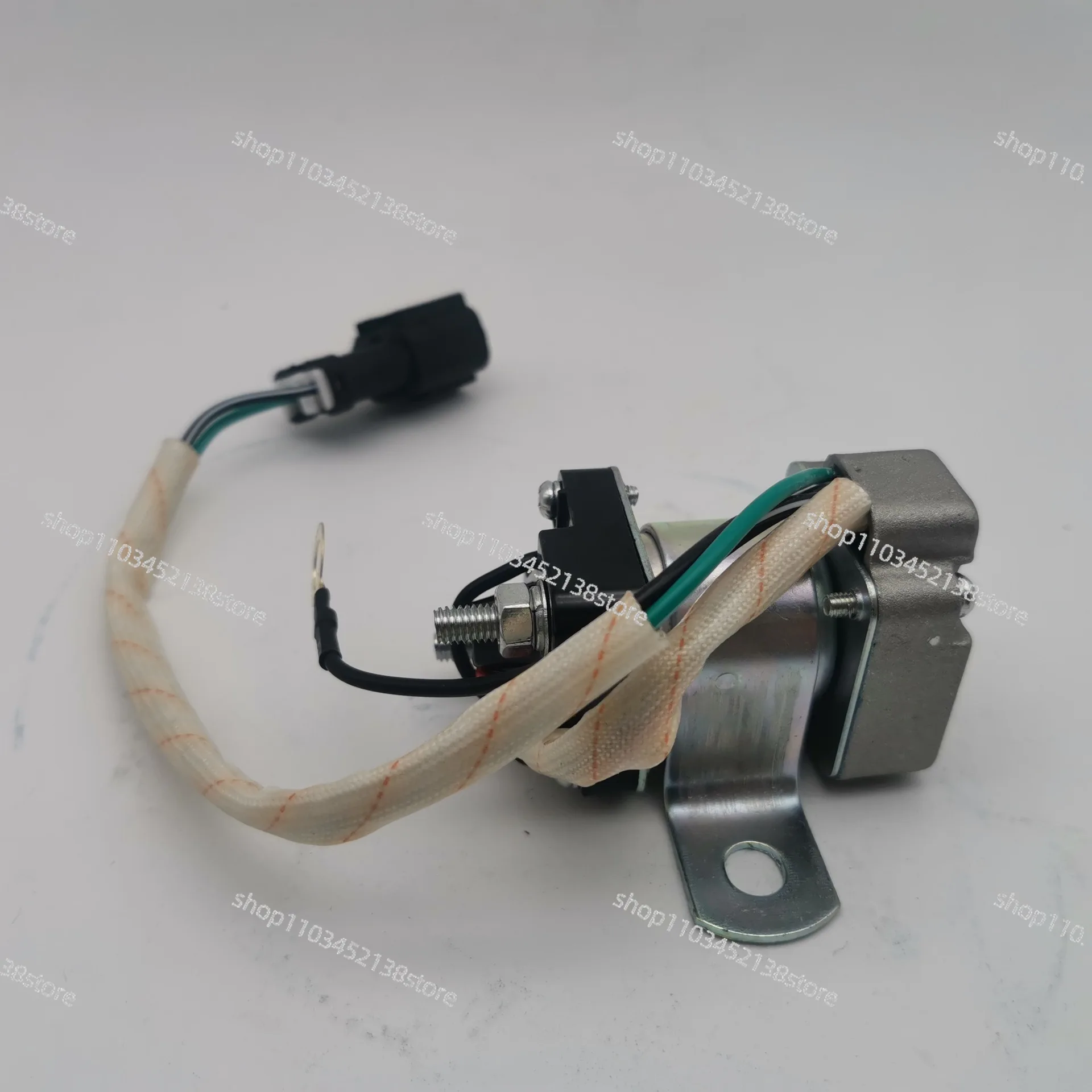 Аксессуары для экскаватора Φ 6D102 реле двигателя 600-815-8940 600-815 (art.: 3920c5ac2a566) - 3920c5ac2a566