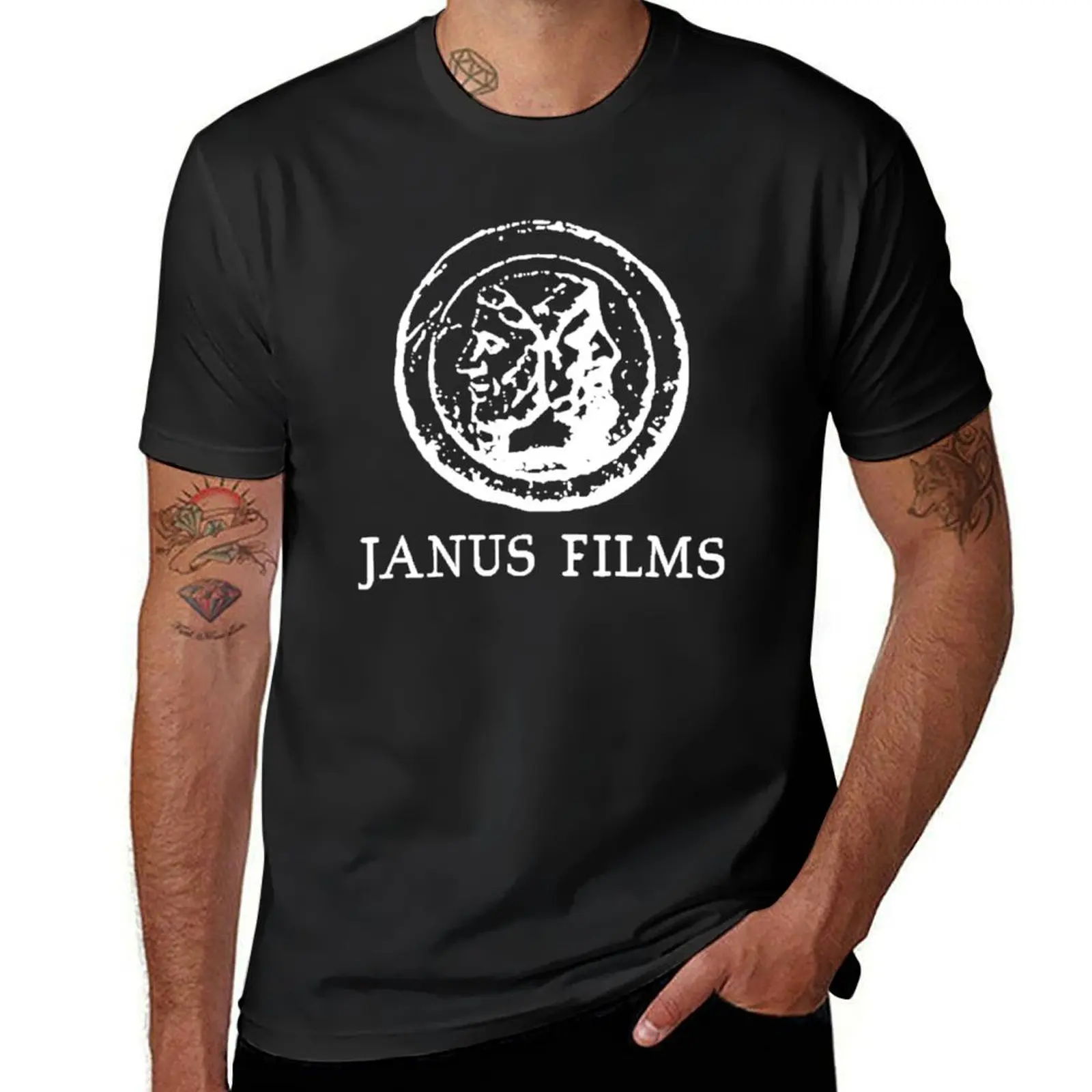 Мужские футболки размера выше Janus