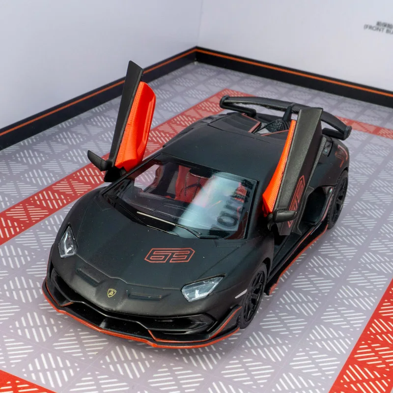 Модель спортивного автомобиля Lamborghini пуэртадор SVJ63, модель модели искусственного сплава, изысканный дизайн интерьера, Детская Игрушечная модель автомобиля, подарки, 1/32