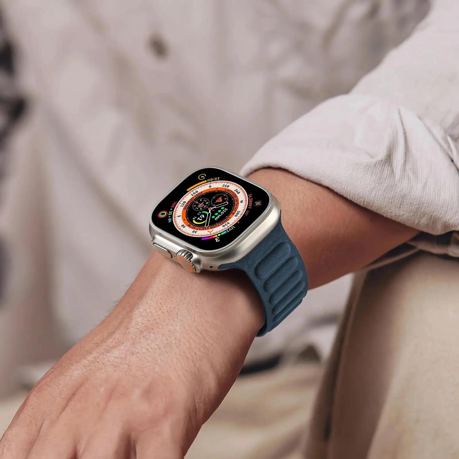 Фото Ремешок для Apple Watch Band 44 мм 40 мм 45 мм 49 мм 41 мм, оригинальный новый плетеный браслет с магнитной петлей для iWatch Series 9 8 SE 7 Ultra 2 №2