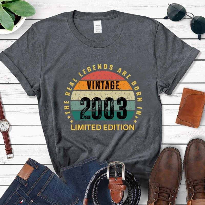 Хлопковые винтажные женские футболки The Real Legends Are Born in 2003. Ограниченная серия. Футболка на день рождения для 22–22 лет. Винтажные топы.