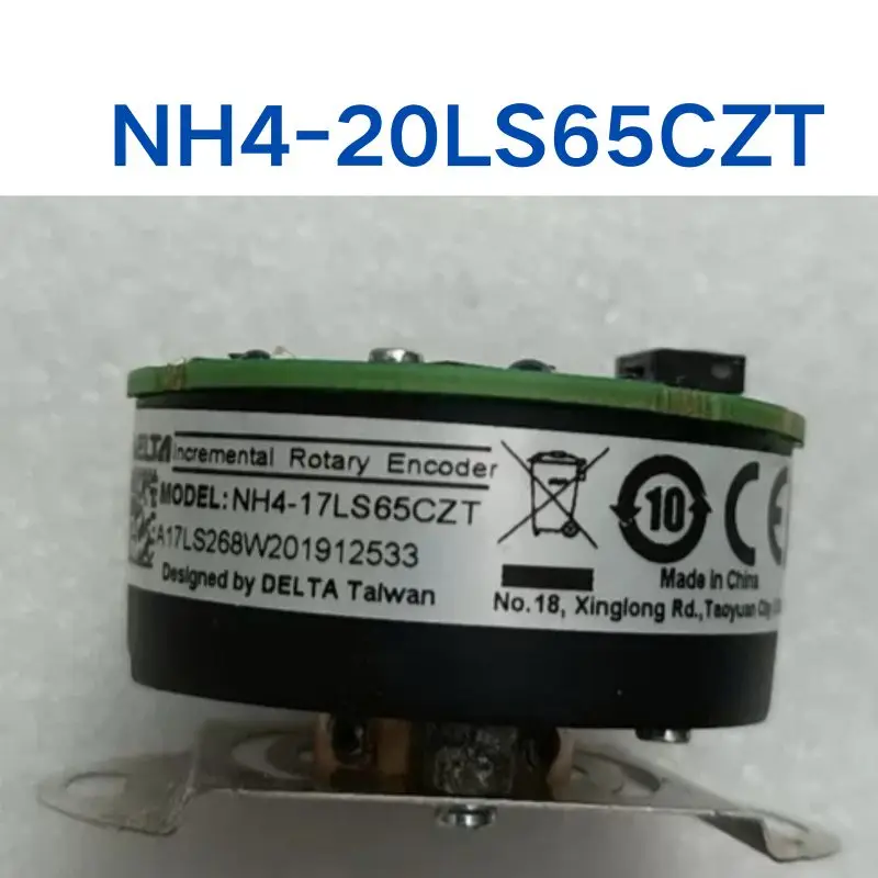 Б/у энкодер NH4-20LS65CZT протестирован в порядке, функция неповрежденная.