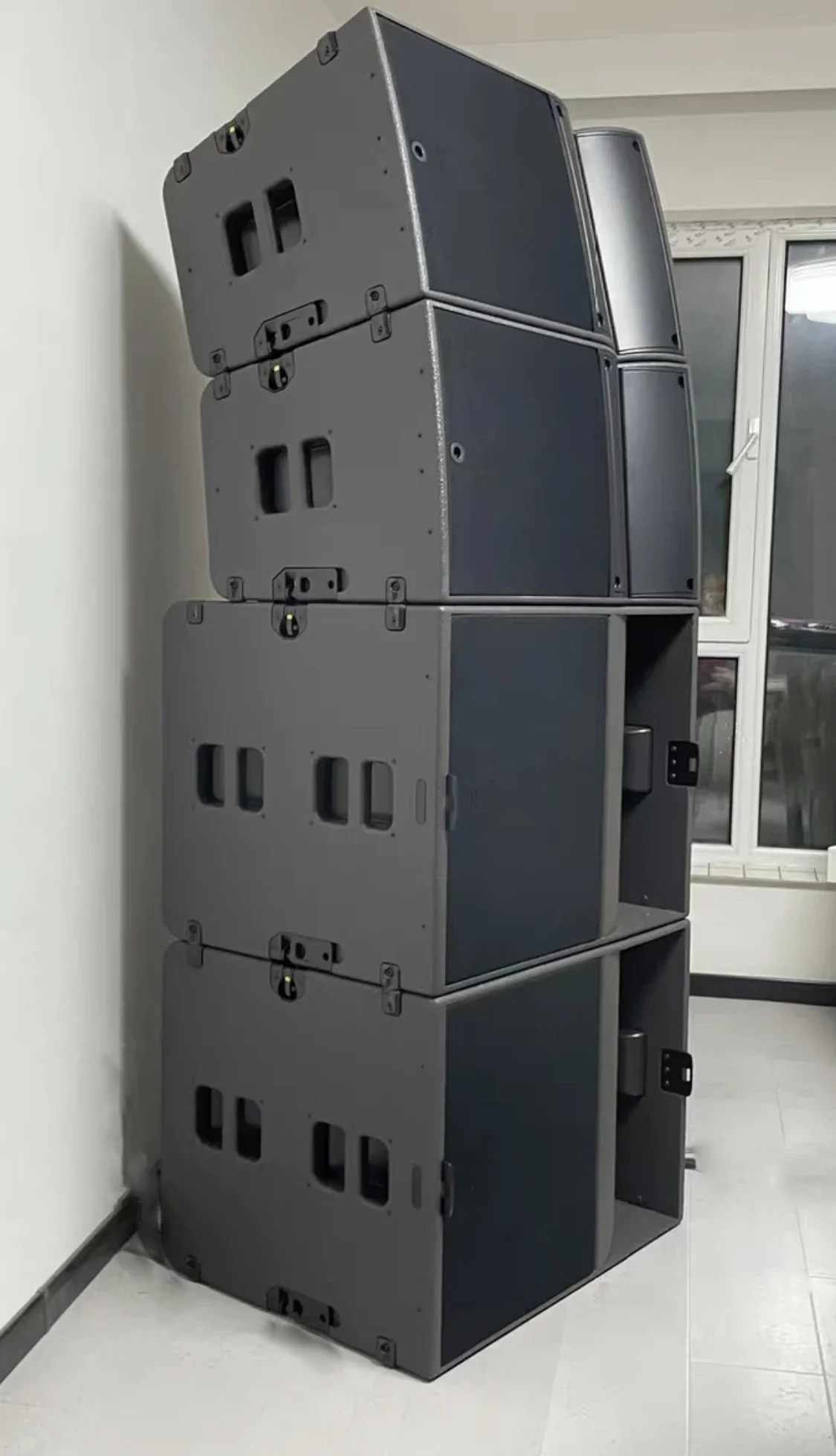 Фото Хит продаж, сабвуфер Roland Crown KS21, 21-дюймовый мощный и четкий низкочастотный неодимовый конусный привод, мощный динамик №4