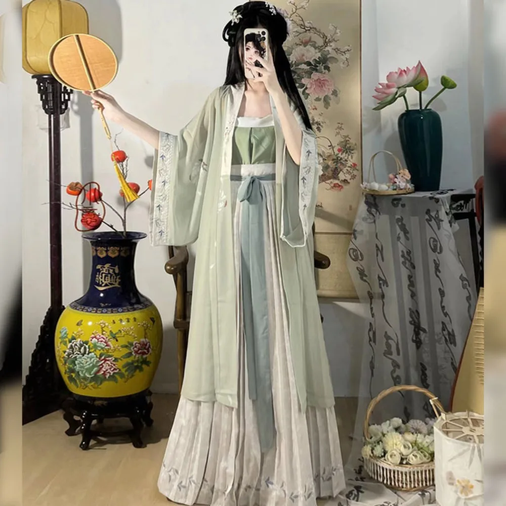 Фото ‌ Комплект Hanfu Dynasty Song - женская плиссированная юбка с вышивкой Changgan Temple Hanfu на талии, повседневная одежда, подлинный китайский костюм №4