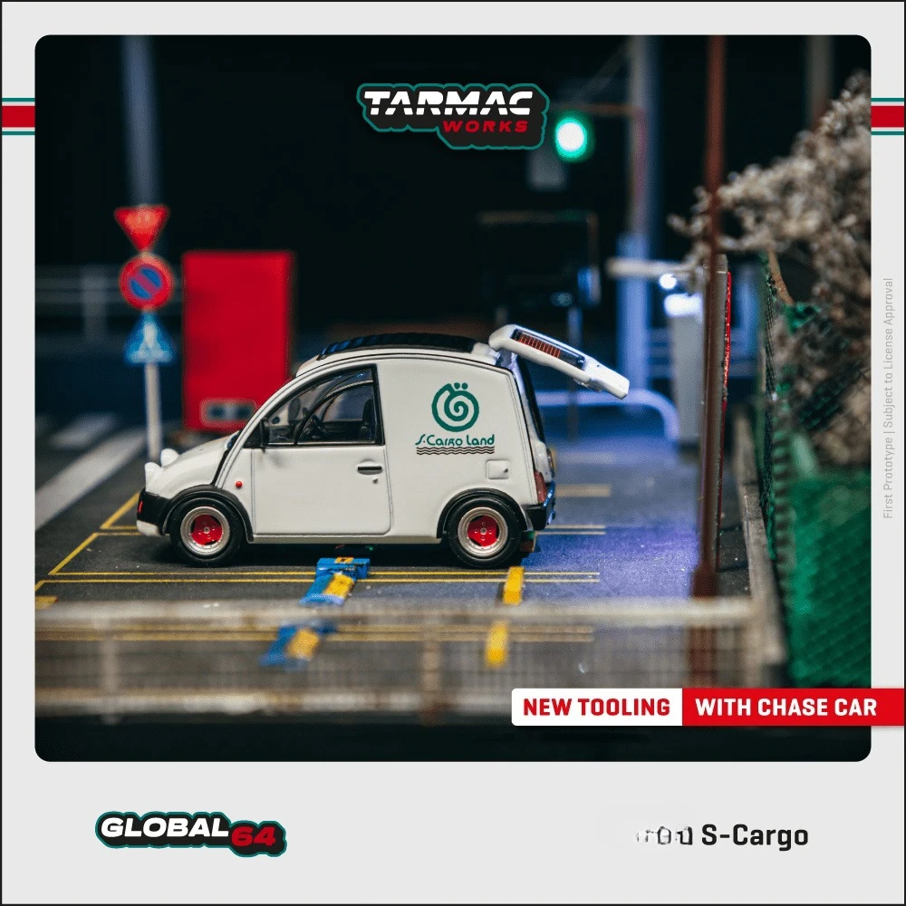 Фото TW Tarmac Works 1:64 S-Cargo Белая литая модель автомобиля №3