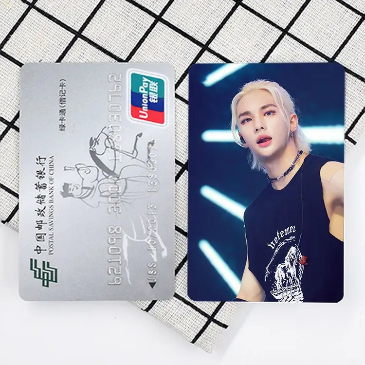 Фото Фотоальбом Hwang Hyun-Jin мини карточный кошелек Lomo Card с подарком для фанатов №4