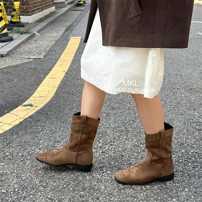 Фото Women's Rubber Boots  Shoes Luxury Designer Rain Low Ankle Ladies Fashion Rock Lace-Up Solid Fabric Rome Flock Square Toe PU Sli №2