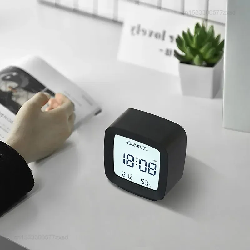 Фото Светодиодный будильник Xiaomi с подсветкой, ЖК-дисплей на батарейках, монитор температуры и влажности, многофункциональный домашний датчик, инструменты №3