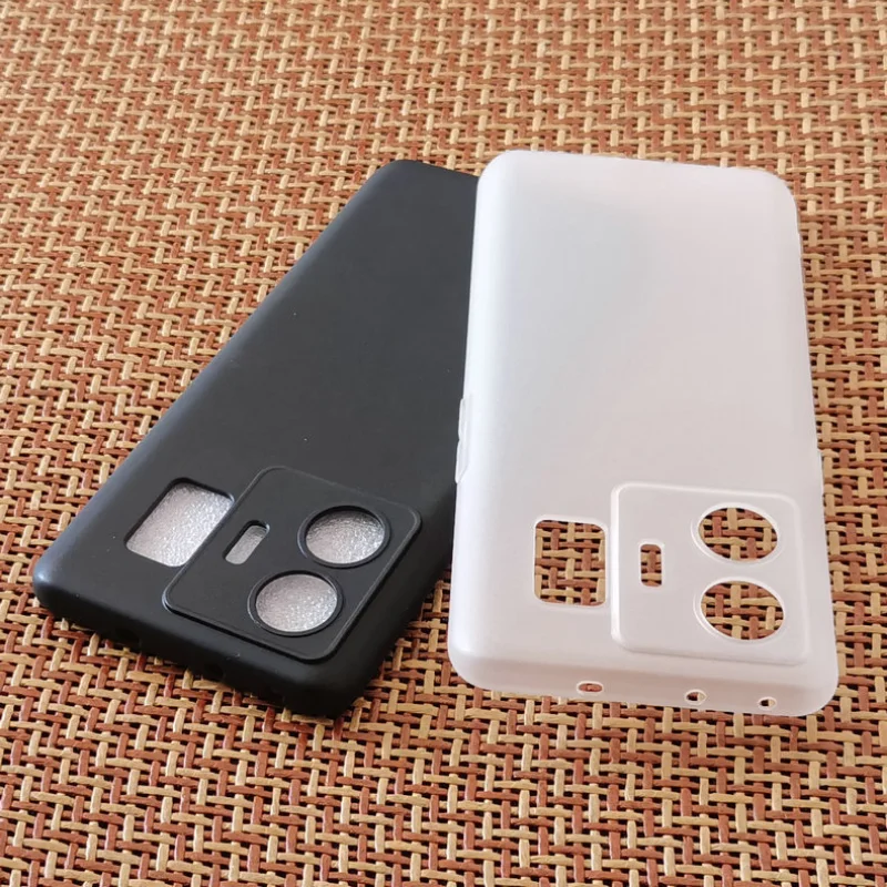Прозрачный черный матовый чехол для Realme GT Neo5