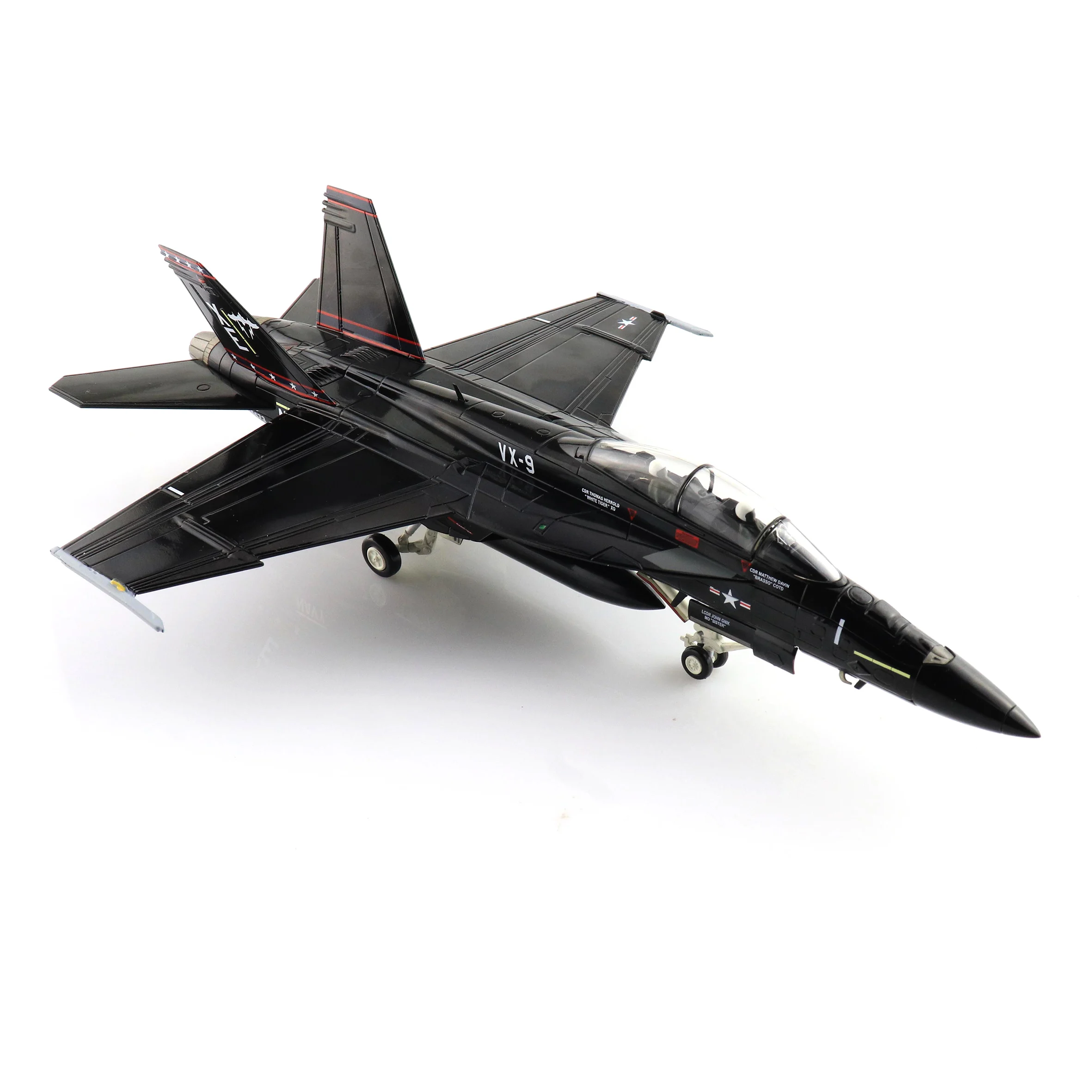 Фото 1/72 HA5136 F/A-18F «Vandy I» 166673 VX-9 ВМС США 2023 марта (уунная версия) Коллекционная модель из сплава №5