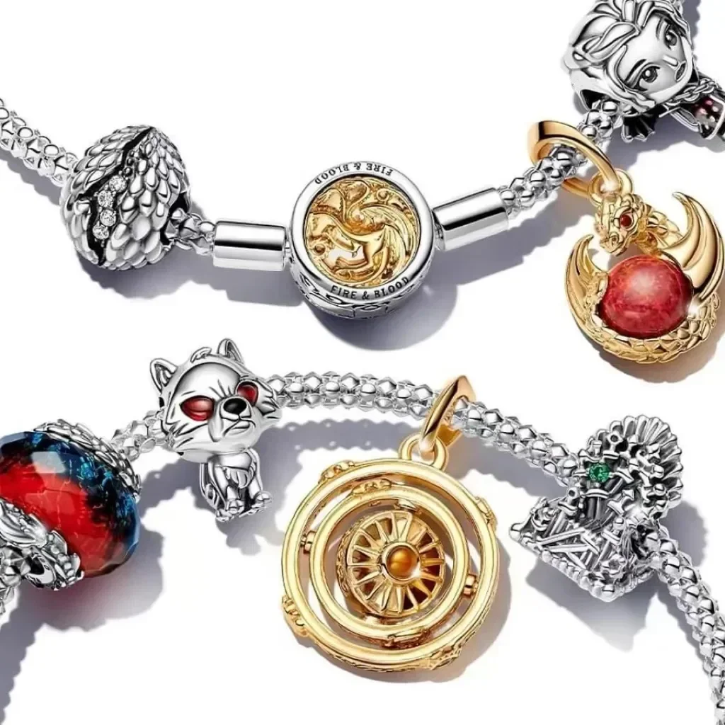 Фото 100%, новинка, бусины-шармы MINISO Disney в виде паука, подходят для Pandora, шарм, оригинальный браслет, женская подвеска из серебра 925 пробы, бисер, ювелирные изделия №5