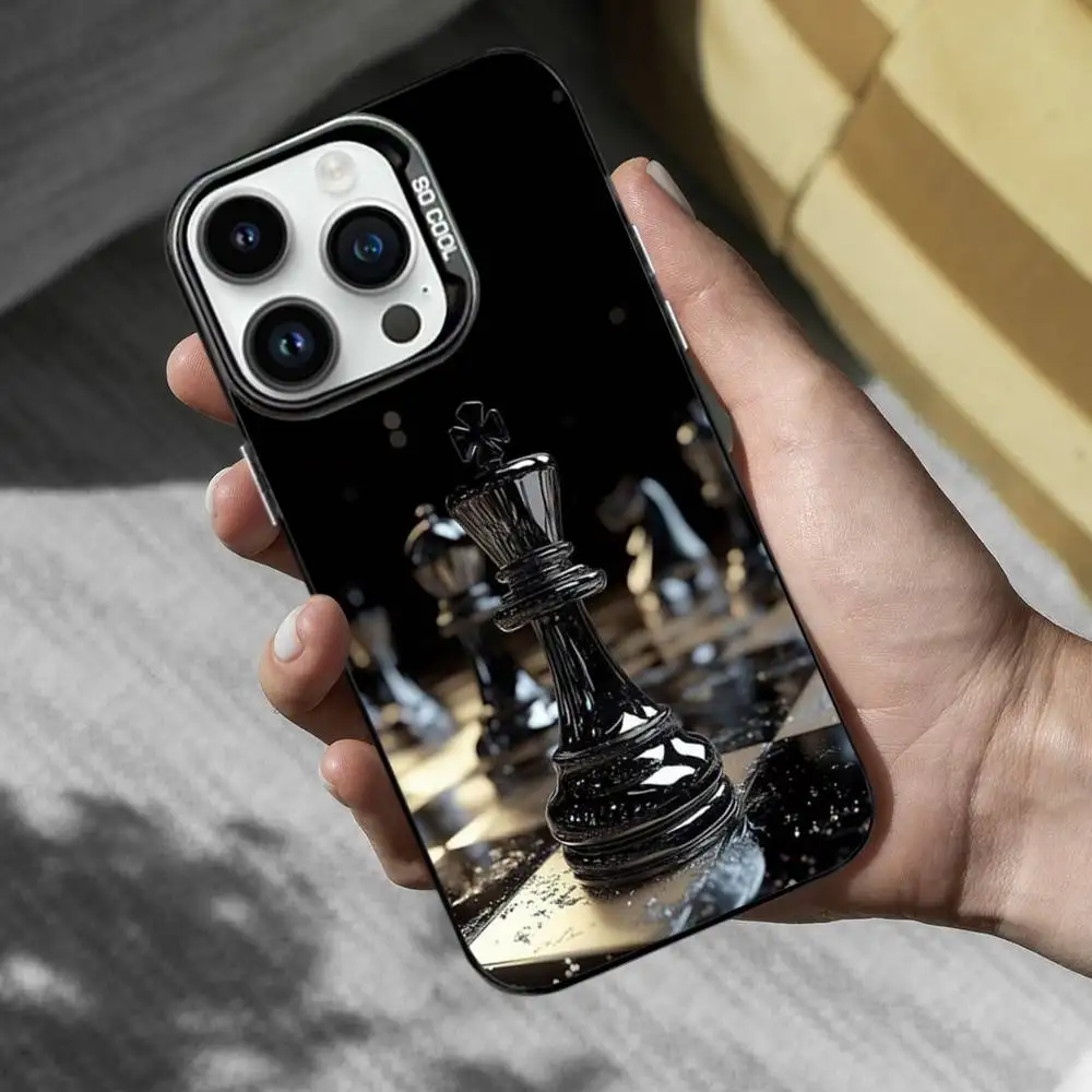 Фото Чехол для телефона Chess Board Art Pieces для iPhone 16,15,14,13,12,11, Mini, Pro, MAX, черный матовый противоударный чехол №2