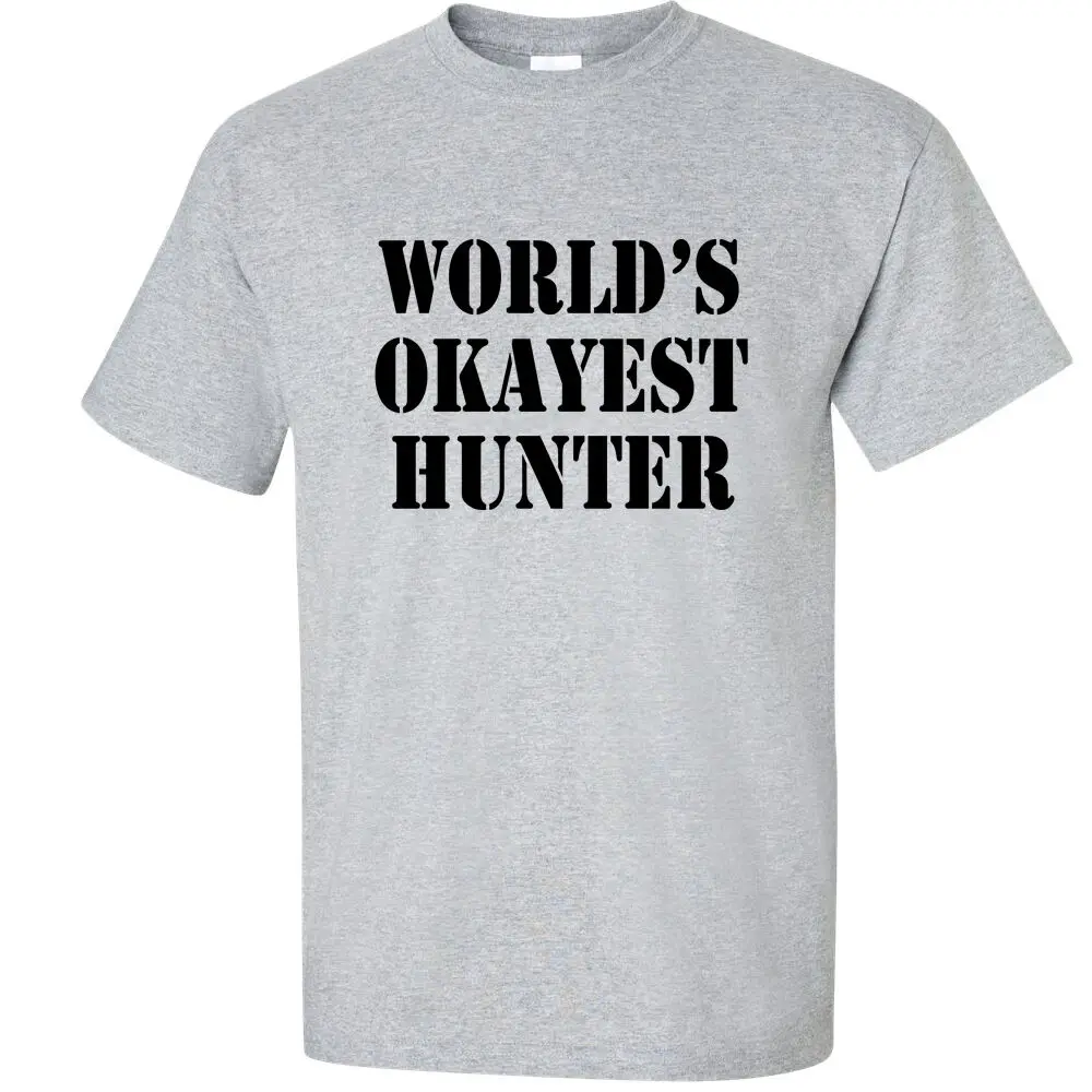 Забавная футболка World's Okayest Hunter