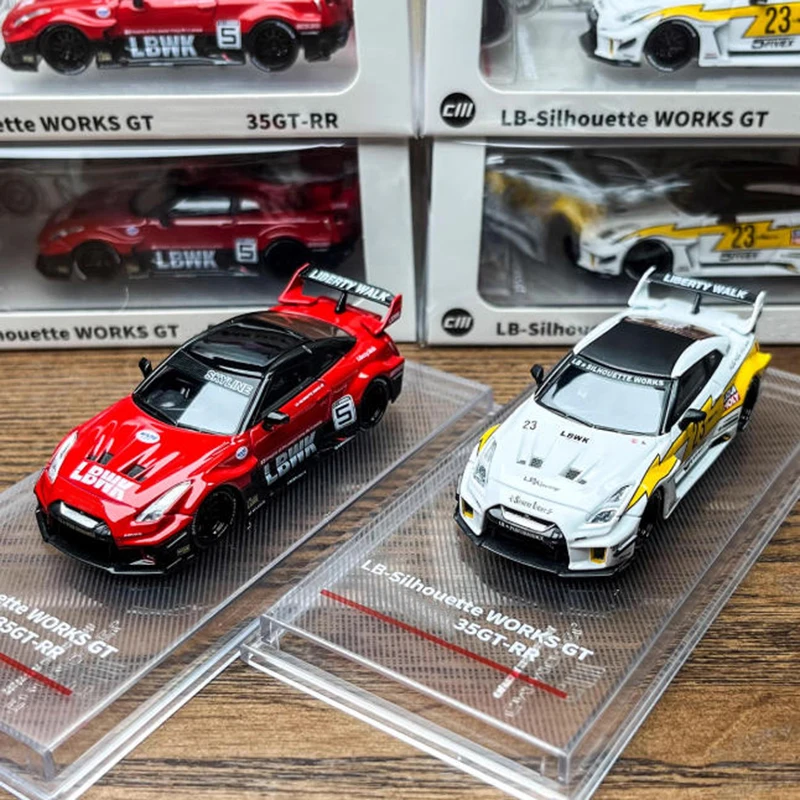 CM 1:64 Skyline GTR-R35 RR LBWK Модель автомобиля из сплава с широким корпусом Классический сувенир для взрослых Подарочные украшения Статический дисплей