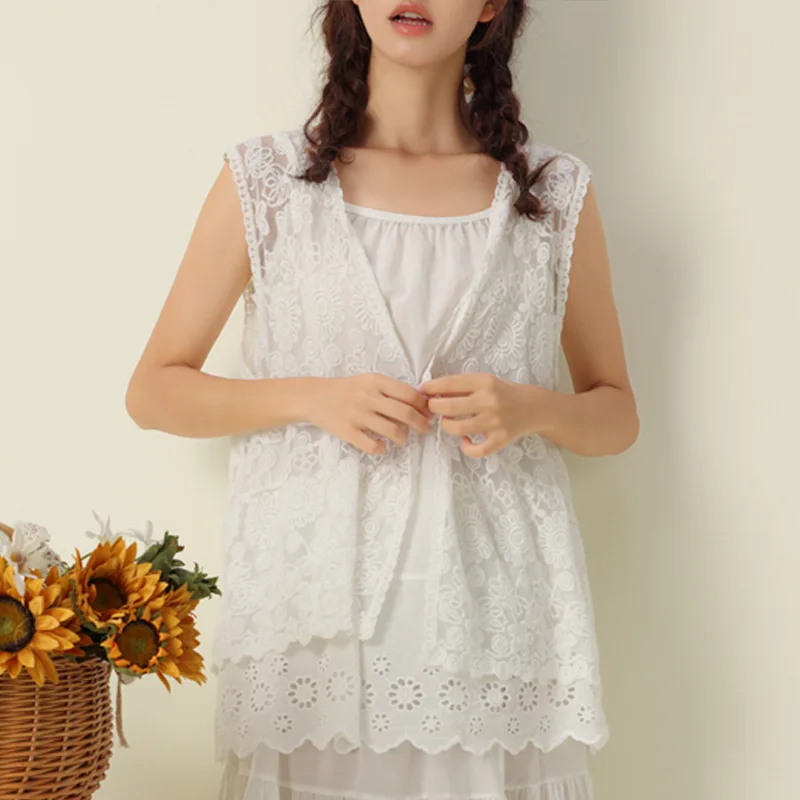 Фото Sweet Mori Girl Mesh Embroidery Lace Loose Waist Sleeveless Vest Vintage Elegant Chic Victorian Edwardian White Cover-ups Tops №2