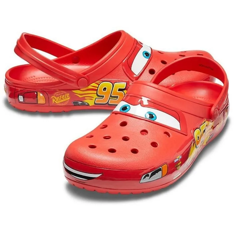 Шлепанцы Aoger Disney Lightning Mcqueen Pixar Мультяшные, однотонные водонепроницаемые сандалии, уличная пляжная обувь, повседневные, с ремешком на щиколотке, подарок из ЭВА