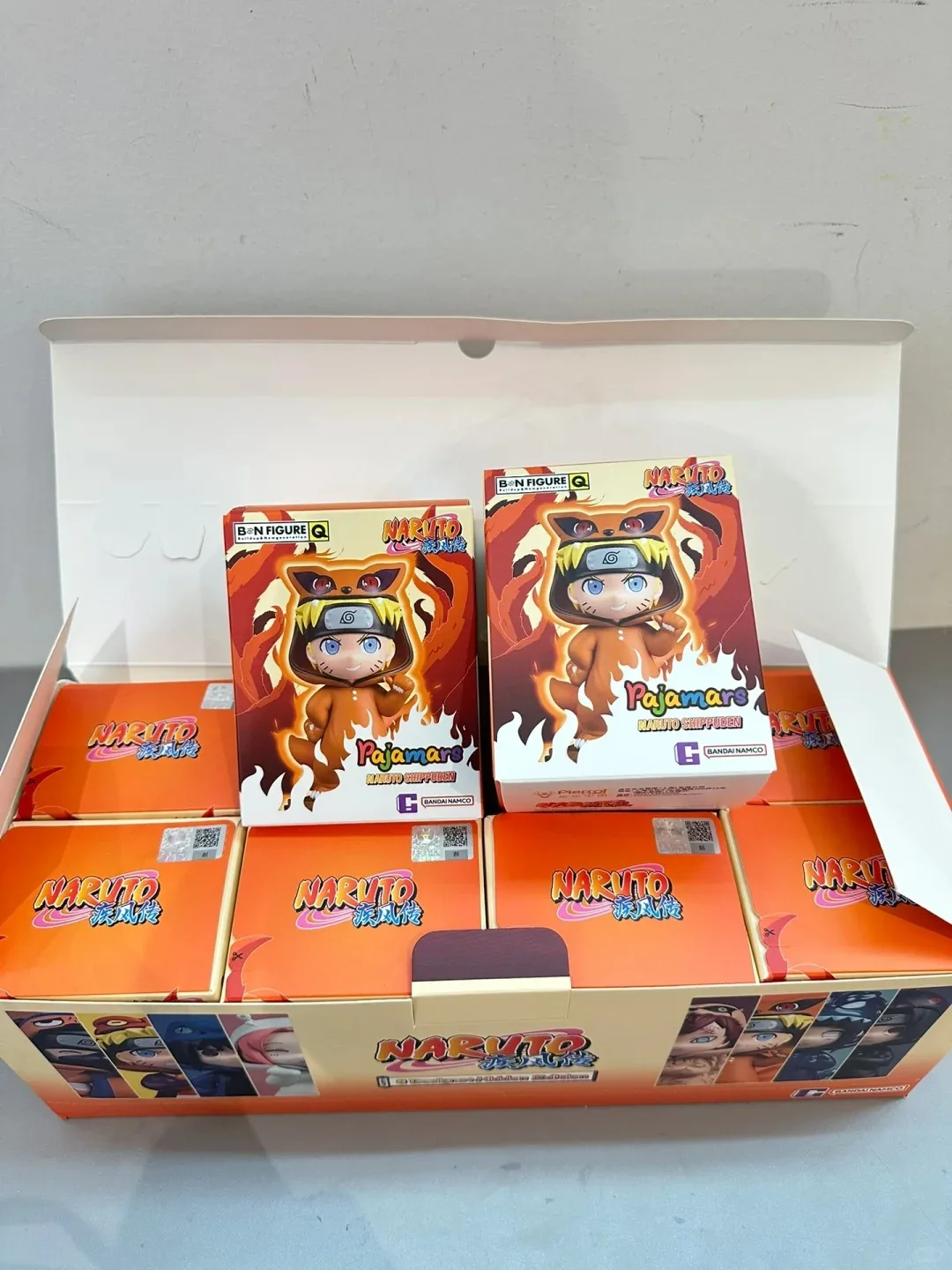 Фото Bandai Naruto Bnfigureq Piżama Series Kakashi Sasuke Sakura Doll Mystery Box Настольные украшения Игрушечная модель Коллекционный подарок №3