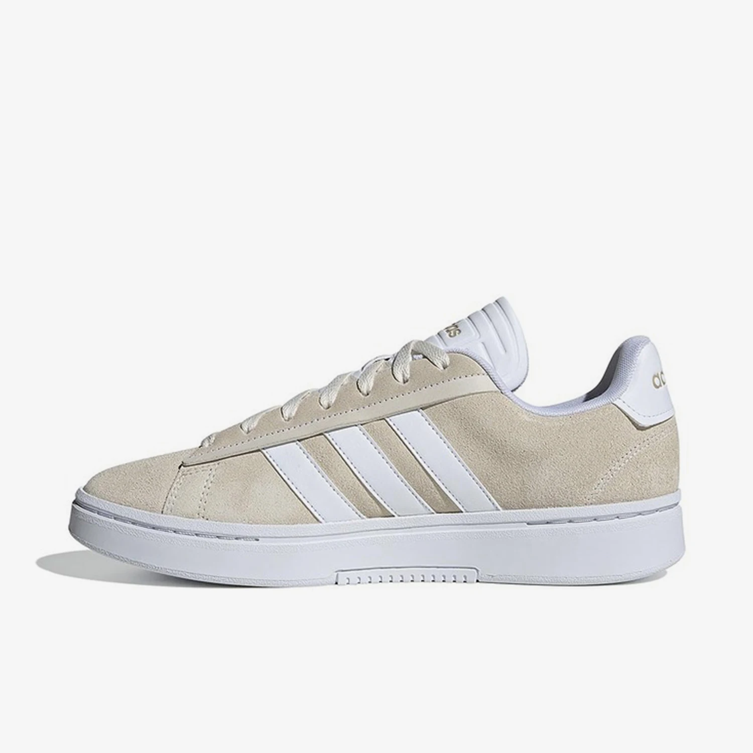 Фото Аутентичные новые женские легкие теннисные туфли Adidas IH0855 №3