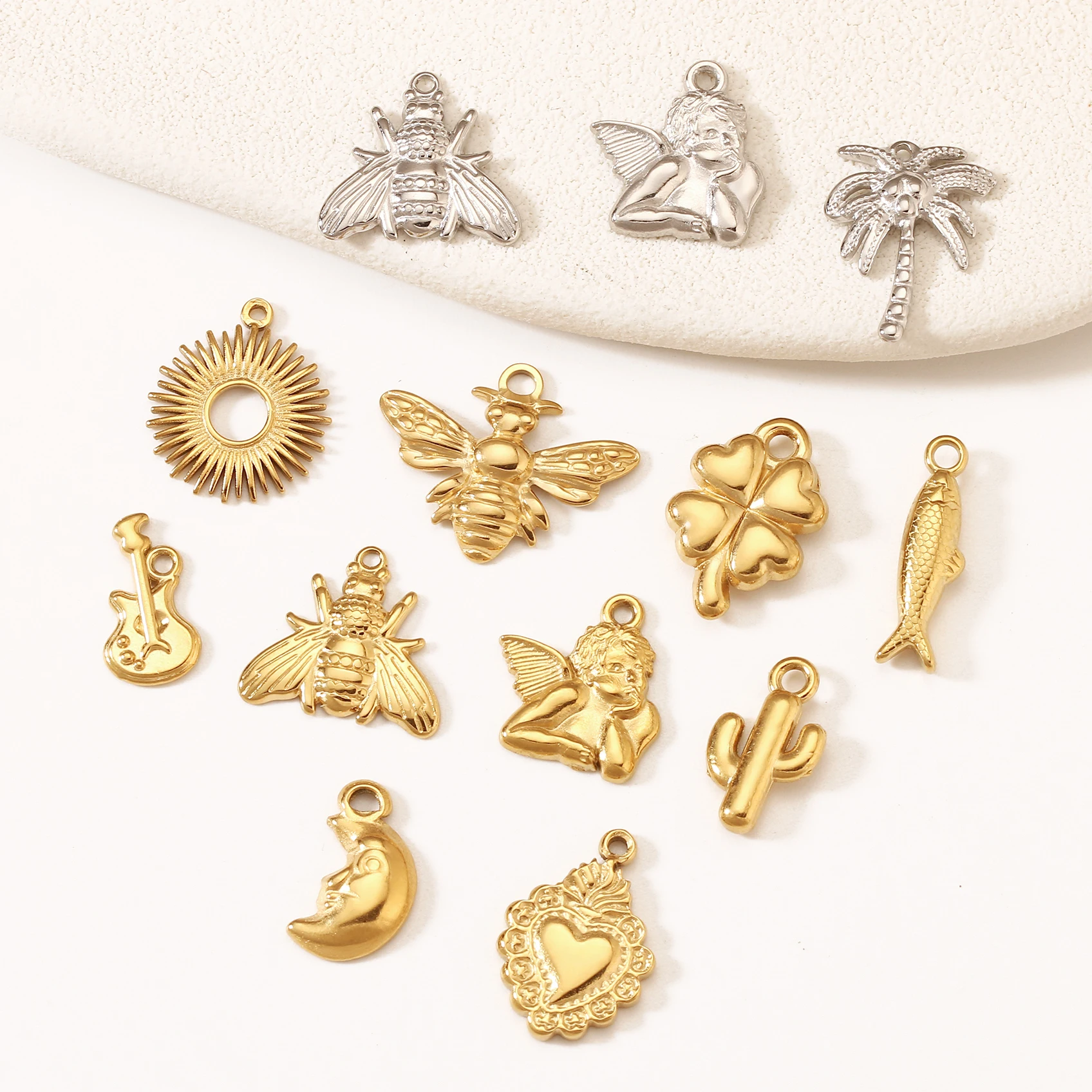 Фото 3Pcs/Lot Cactus / Луна / Святое Сердце Амулиты из нержавеющей стали пчелы насекомые подвески DIY ожерелья, браслеты для изготовления ювелирных изделий №5