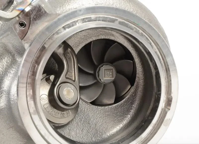 Фото Автоматический двигатель IS38 Турбокомпрессор 2.0T для A3 TT VW GOLF 06K145722H 06K 145 722 H №4