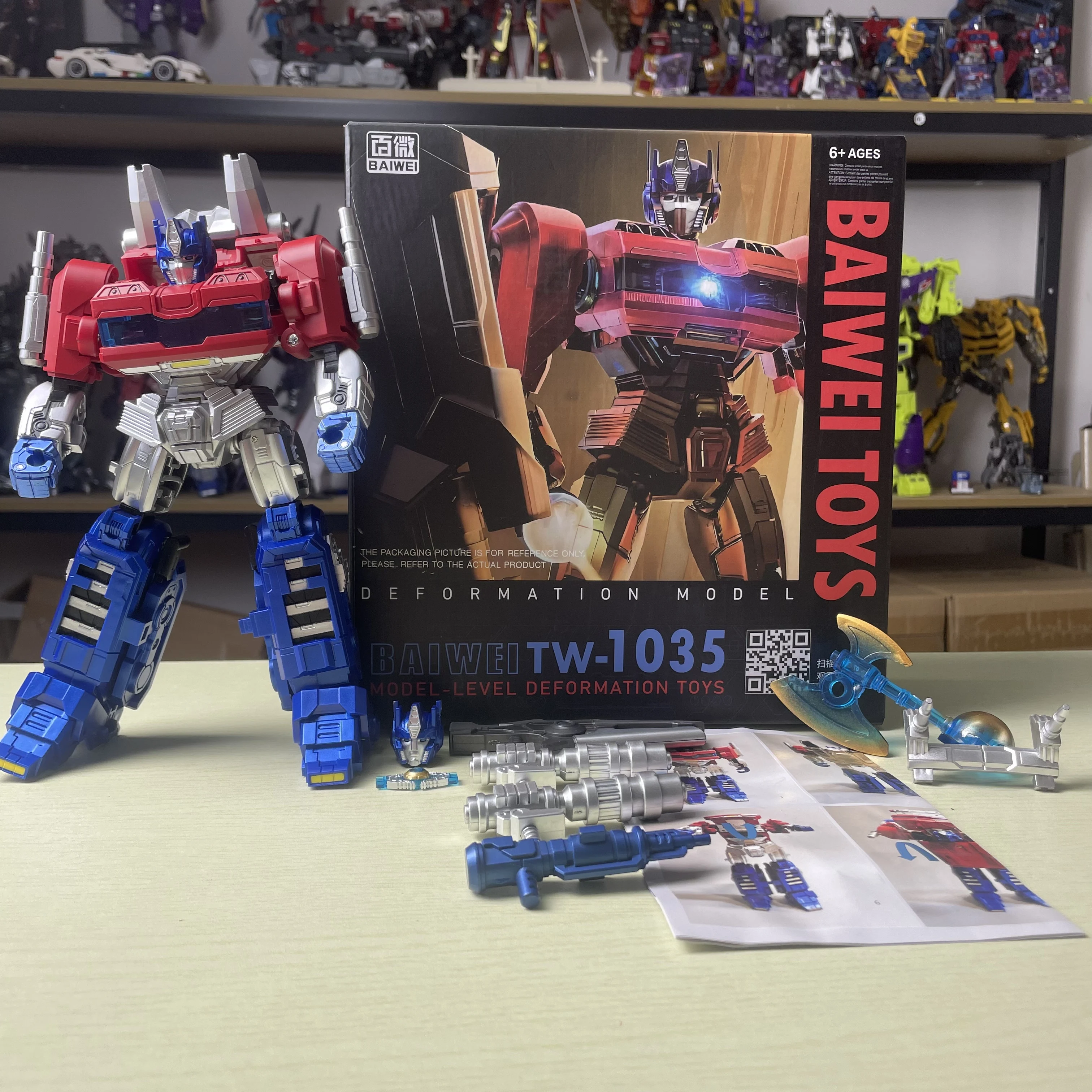 BAIWEI TW1035 18CM TW-1035 Трансформация O.P KO SS112 OP Командир из сплава Деформационная игрушка