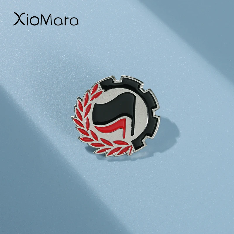 Эмалированные булавки Anti Fascista под заказ, Держите мир, черный, красный флаг, логотип, броши, значки на лацкан, ювелирные изделия, подарок для д...