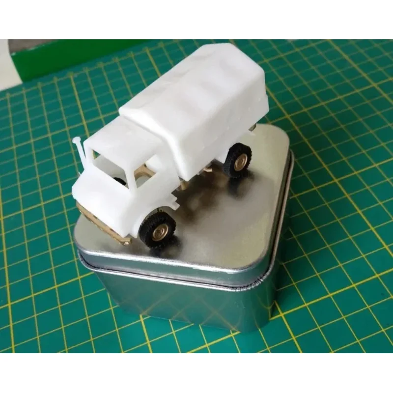 Фото Металлическая версия 1/87 Diy Kit 4x4 Статический сменный комплект для Unimog №2