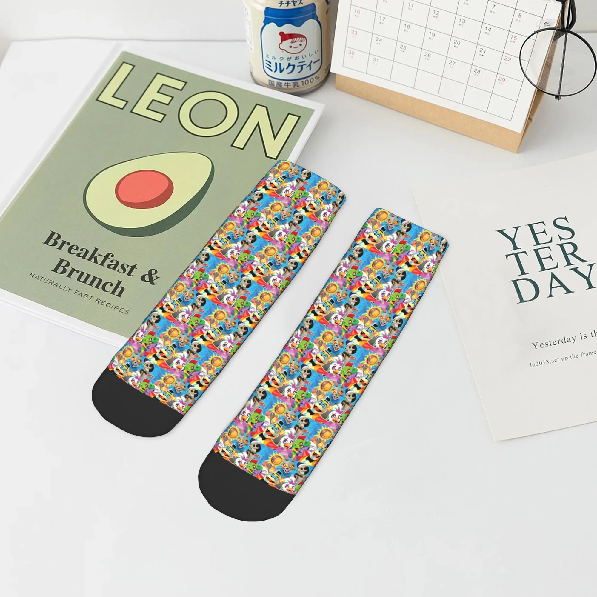 Всесезонные носки Five Nights- at Freddy's Glamrock Freddy Socks Harajuku Sport Middle Tube Socks Мягкие модные чулки для мужчин и женщин
