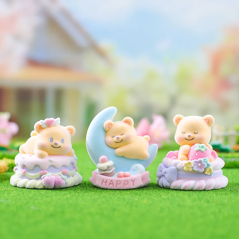 Фото MINISO милый молочный боярышник десертный медведь креативная глухая коробка игрушка украшение №3