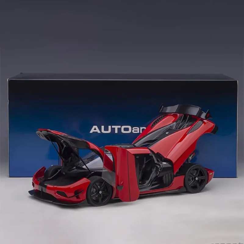 Модель автомобиля AUTOART 1:18 AGERA RS + небольшой подарок