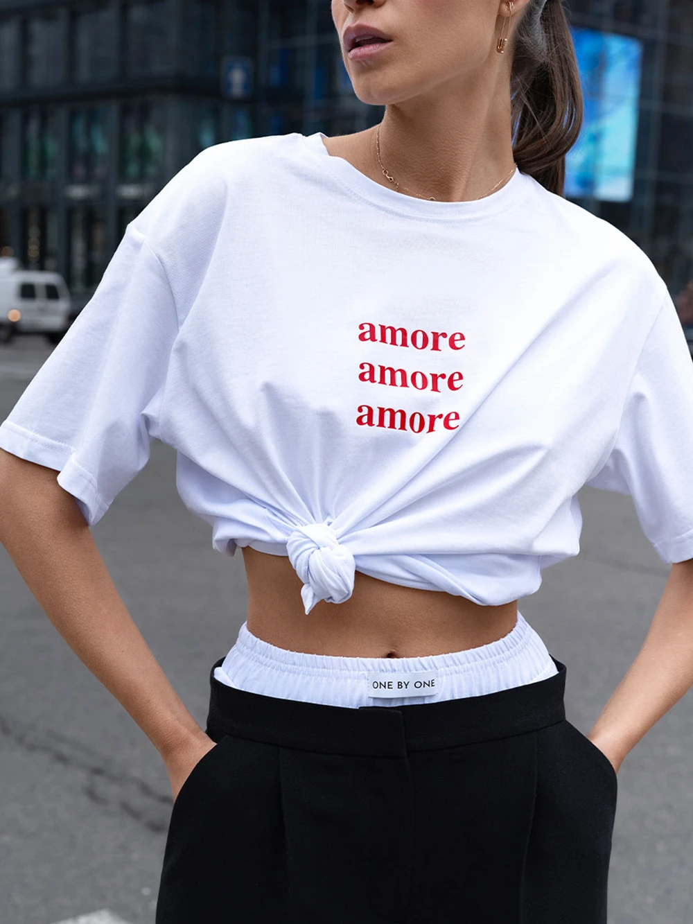 Фото Красная футболка большого размера с принтом Amore Amore, женская футболка из хлопка, простой дизайн, летняя модная футболка, бутик с заниженными рукавами №4