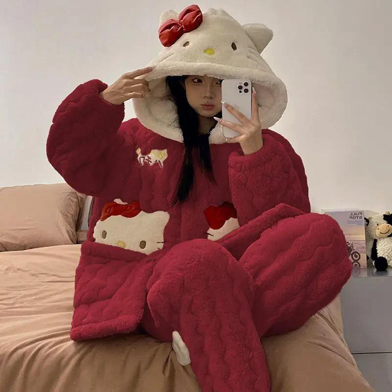 Фото Коралловые бархатные пижамы Sanrio Kuromi, фланелевая домашняя одежда на осень и зиму, бархатный утолщенный модный комплект интернет-знаменитостей №3