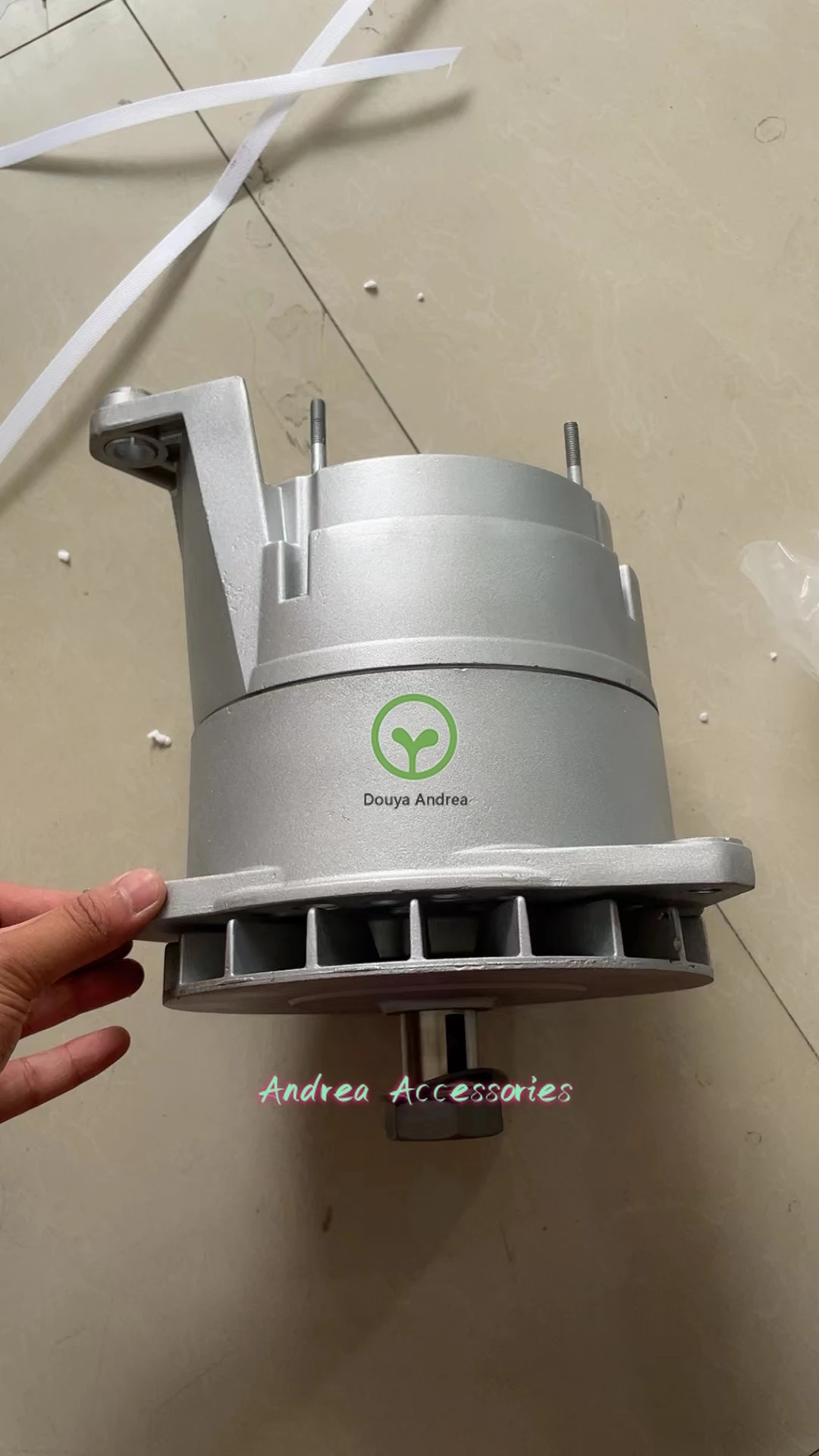 Фото G enerator JFZ2914 генератор атор 0120689569 геобэратор 28V140A генератор №2